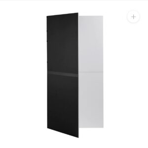 V Flat Black on White